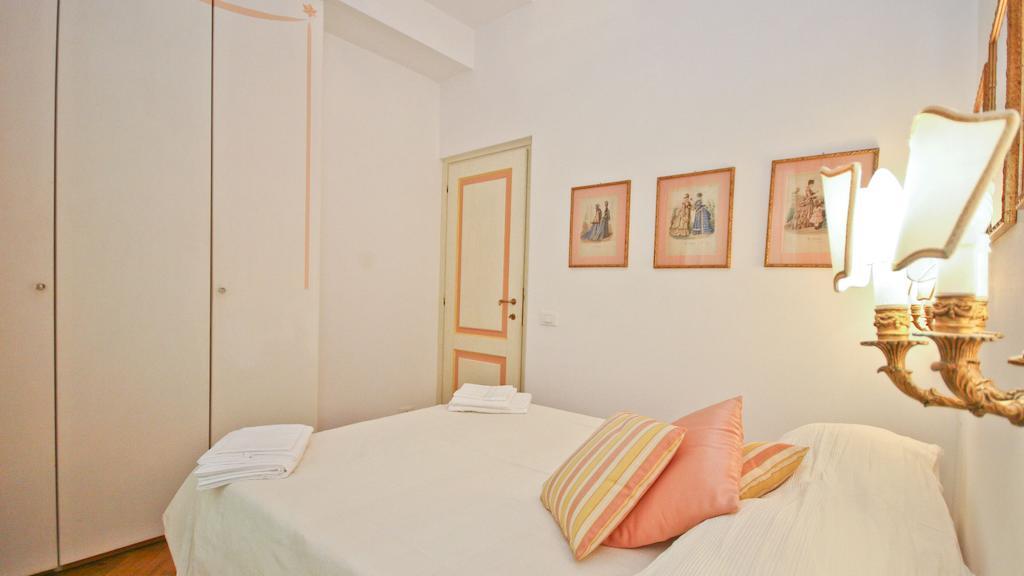 Boschetto Apartment Рим Стая снимка