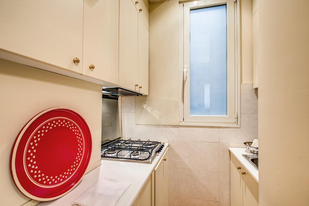 Boschetto Apartment Рим Екстериор снимка