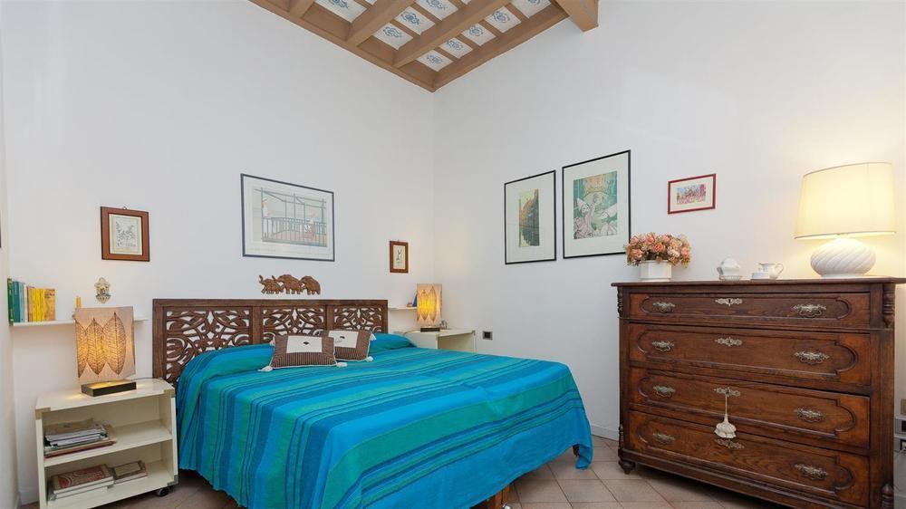Boschetto Apartment Рим Екстериор снимка